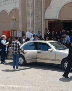 6 لقطات من جنازة نبيل سالم زوج الإعلامية سناء منصور.. الحزن على وجهها 1 جنازة نبيل سالم زوج الإعلامية سناء منصور