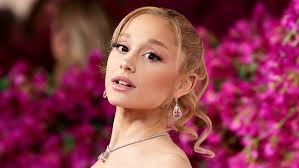 Ariana Grande أريانا جراندي