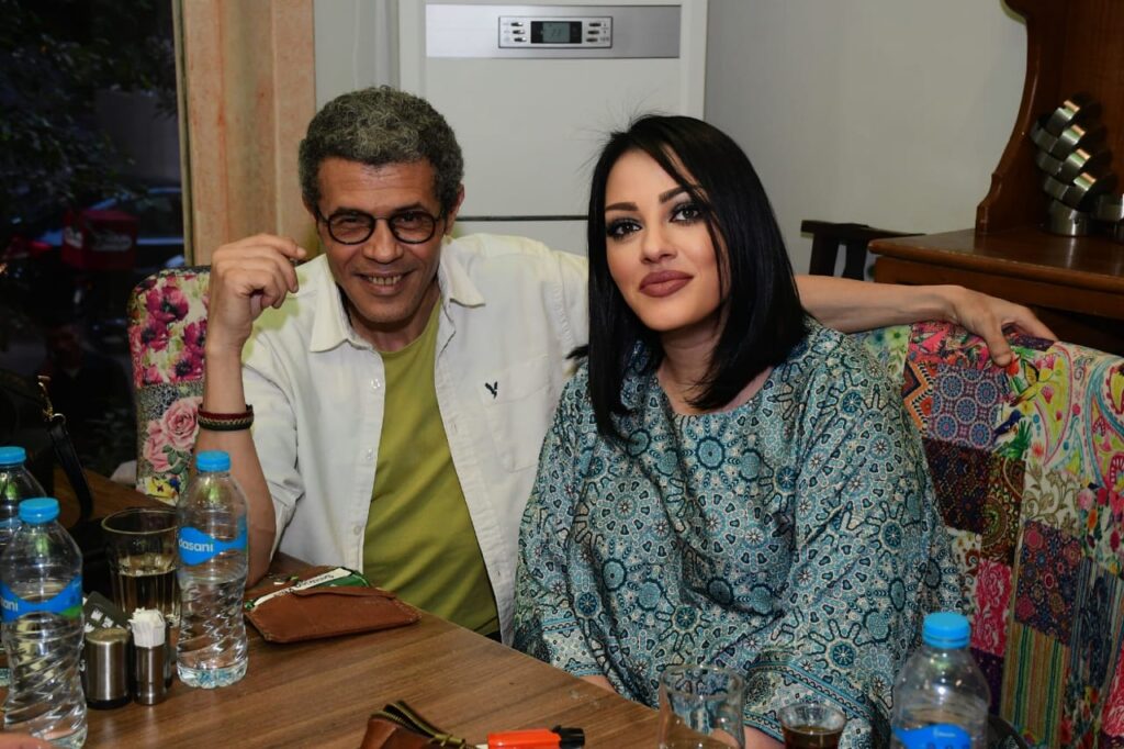 المطربة صابرين النجيلي تحتفل ب اغنية متدقش