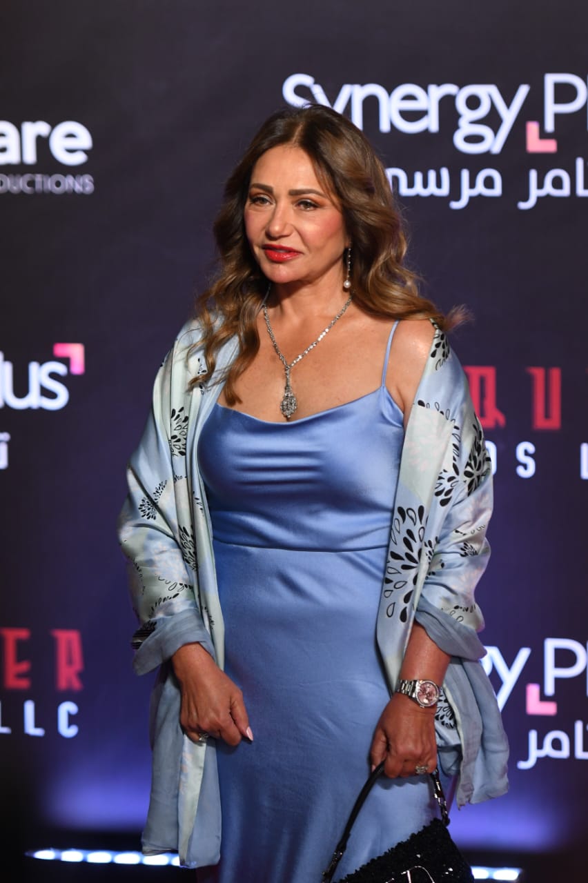 الفنانة ليلى علوي في العرض الخاص لـ فيلم المشروغ X