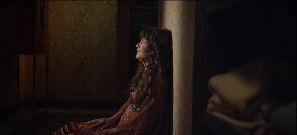 الفنانة صبا مبارك