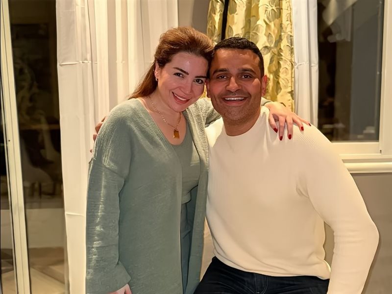 الفنان عمر السعيد ومي عز الدين