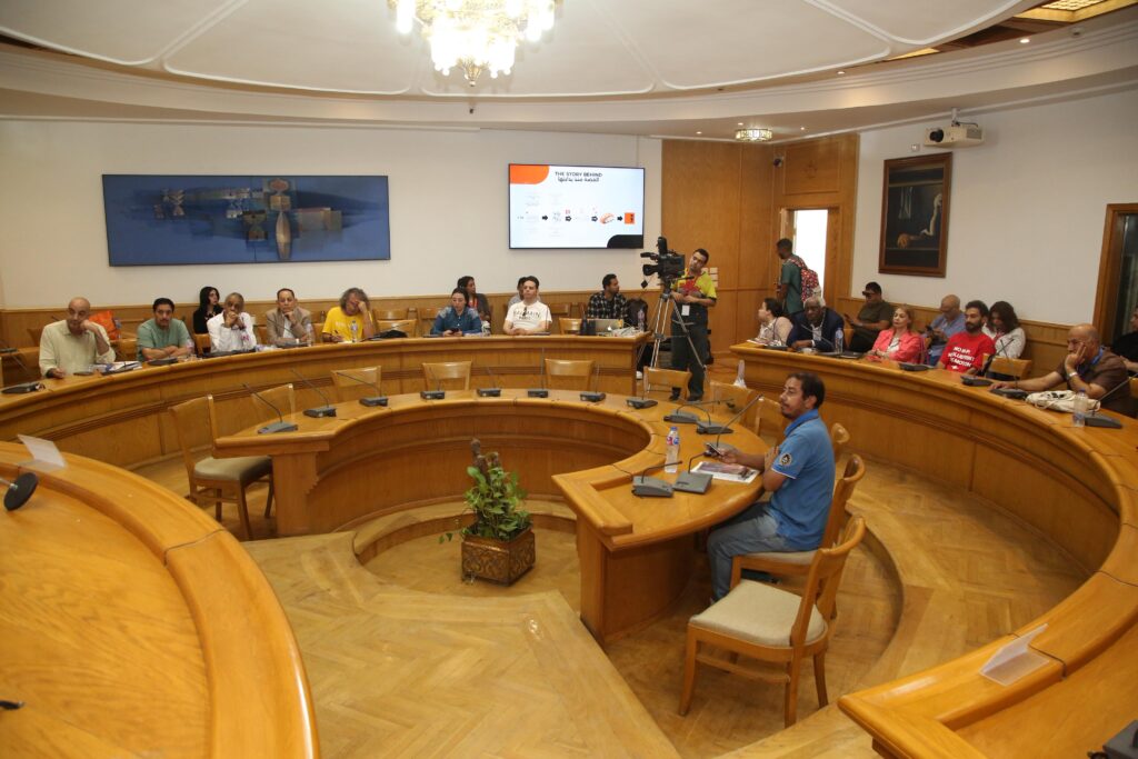 ندوة عزت إسماعيل