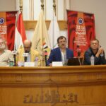 الذكاء الاصطناعي.. سجالات فلسفية وجمالية تكشف مسؤولية المسرح كضمير إنساني ندوة عن الذكاء الاصطناعي