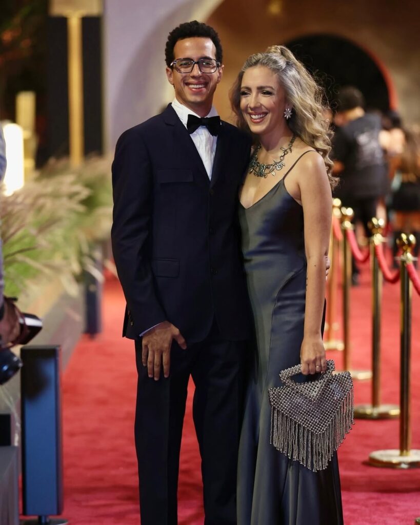 طه دسوقي وزوجته