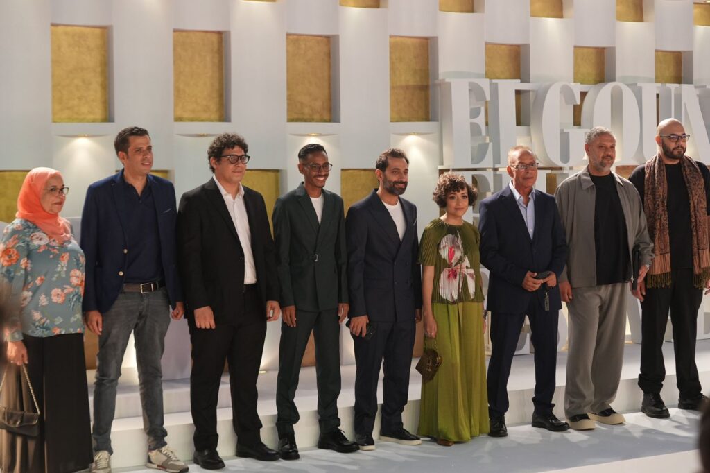 إقبال كبير واستقبال مؤثر للفيلم المصري 50 متر بمهرجان الجونة السينمائي 1 فريق عمل فيلم 50 متر