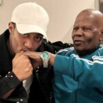 تشييع جنازة والد الفنان محمد رمضان اليوم من مسجد مصطفى محمود محمد رمضان و والده