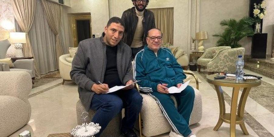 الفنان صلاح عبد الله