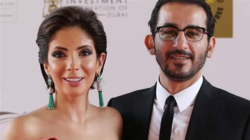 سفر مفاجئ برفقة ابنته.. سر غياب أحمد حلمي عن تكريم منى زكي في مهرجان الجونة| خاص