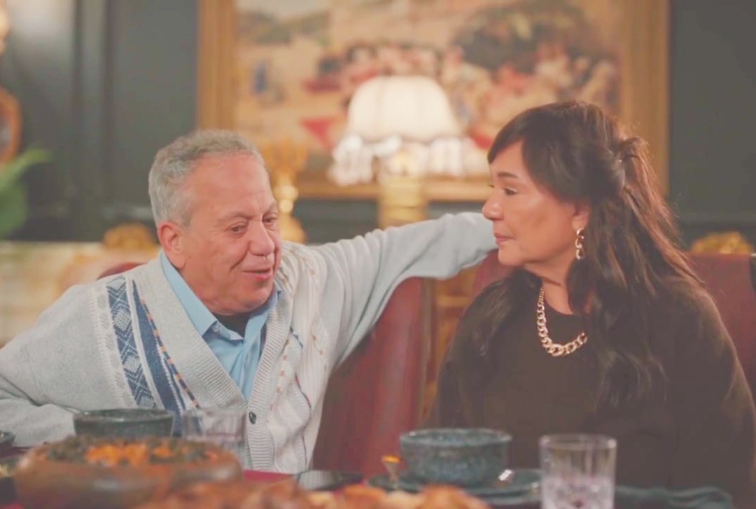 عبقري التمثيل محمد محمود يتألق في بابا وماما جيران