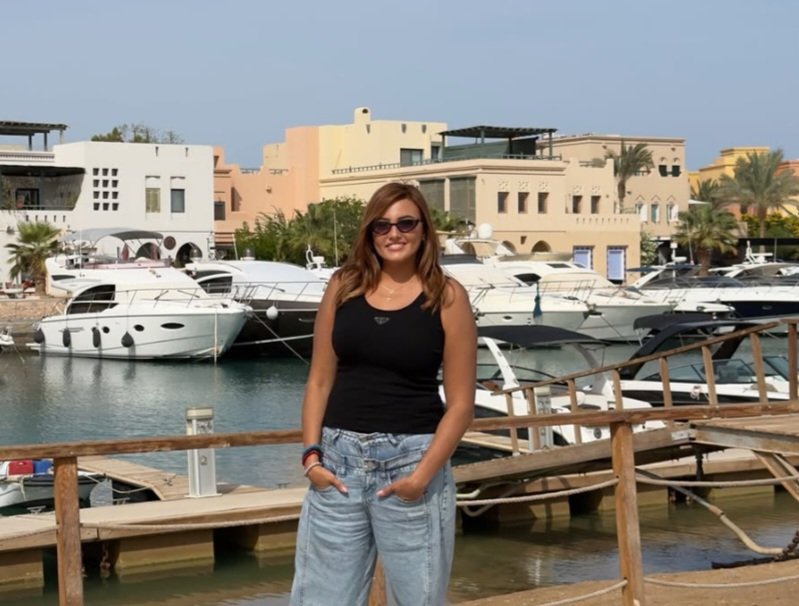 حبة هدوء وحبة روقان.. بشرى خارج حسابات مهرجان الجونة هذا العام