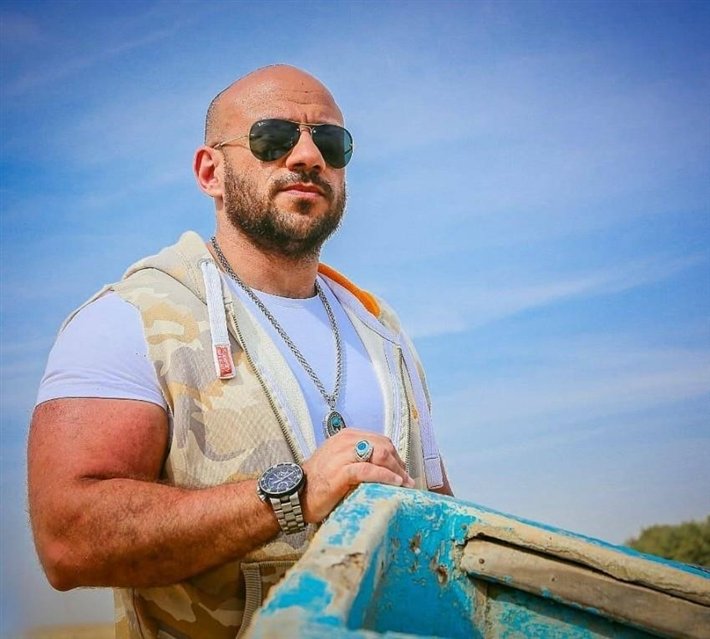 أحمد مكي يكمل &ldquo;الدستة&rdquo; السينمائية بـ فرصة سعيدة