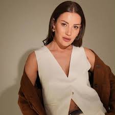 الممثلة إيجي إرتيم الممثلة إيجي إرتيم