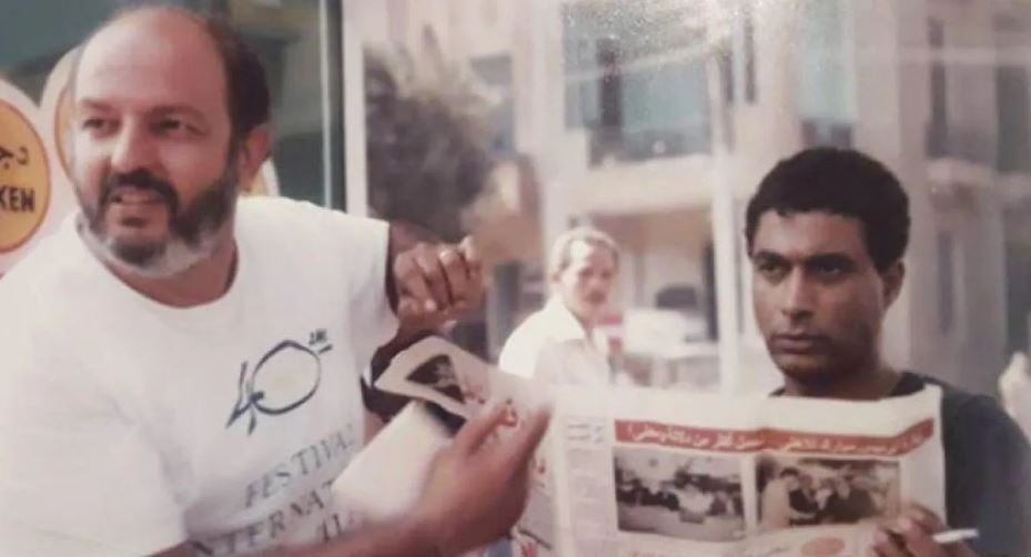 حسين فهمي يروي كواليس صادمة بين أحمد زكي ومحمد خان بسبب مشهد في &laquo;موعد على العشاء&raquo;