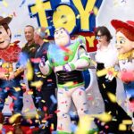 نجوم Toy Story 5 يكشفون أسراره.. توم هانكس: أكثر مشاهد السلسلة حزنا نجوم Toy Story 5 في العرض الخاص